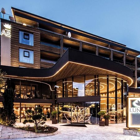 Lunaris Wellnessresort Cadipietra Esterno foto