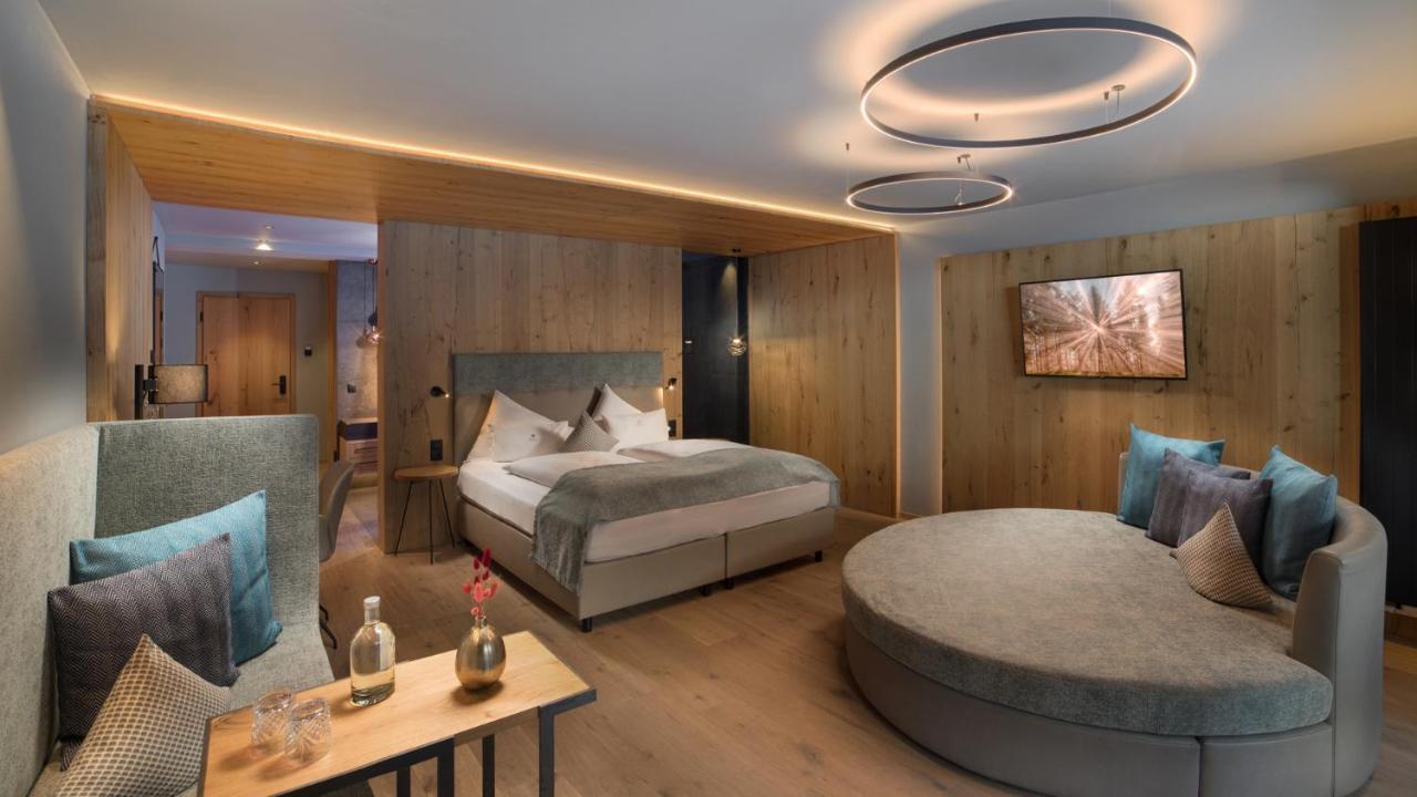 Lunaris Wellnessresort Cadipietra Esterno foto